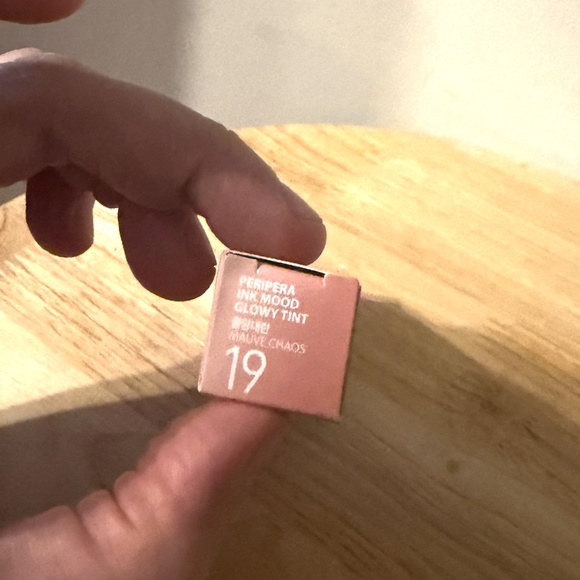 Peripera Ink Mood Glowy Tint in Mauve chaos lip tint NWT - Picture 4 of 4